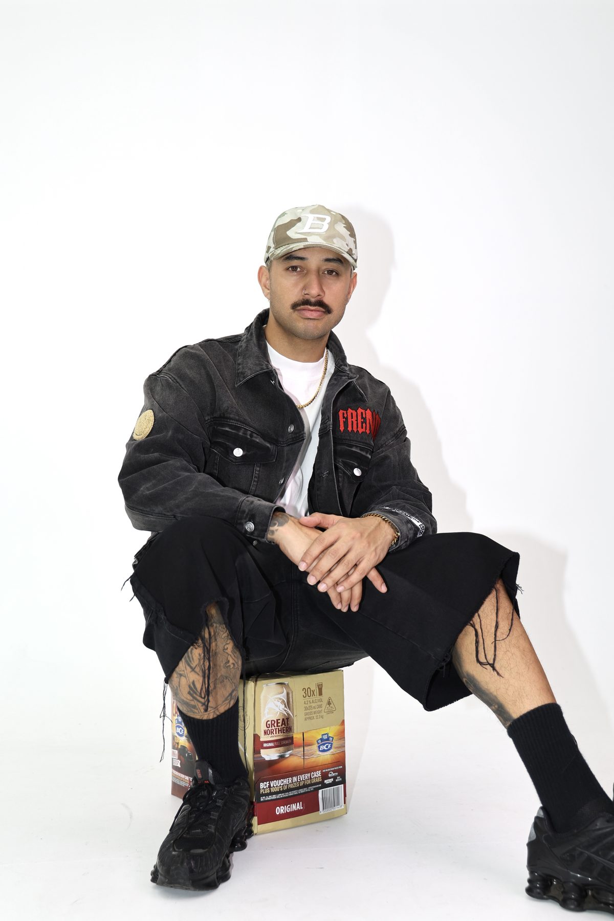 Teeks DJ official studio portrait 6